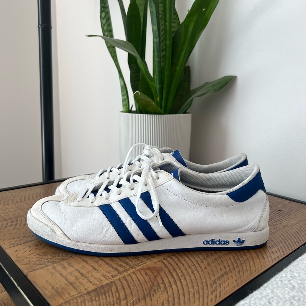 Vintage Adidas White and Blue Sneakers 2012 Release Date / Size 13